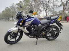 Yamaha FZs